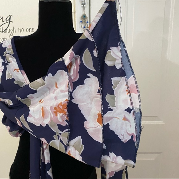 Boho Gypsy Blue Floral Crop Top Bell Sleeve Knot - Picture 4 of 9